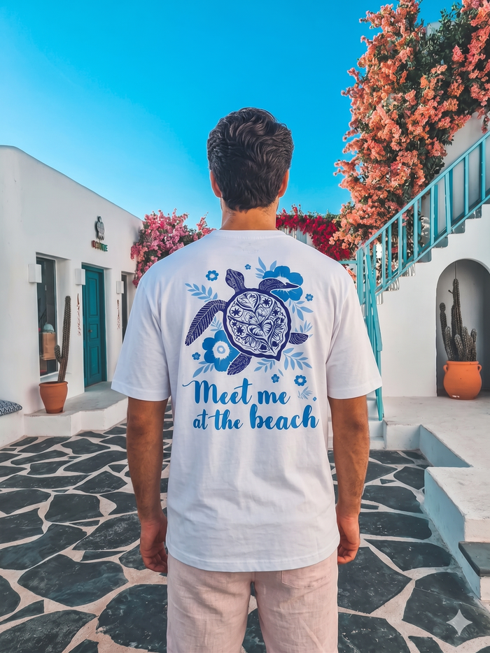 Meet me at the beach- Oversize unisex T-shirt