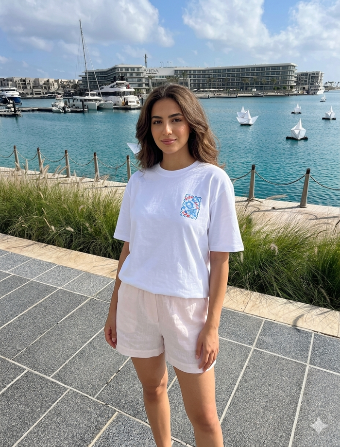 Sea and Sun- Oversize unisex T-shirt