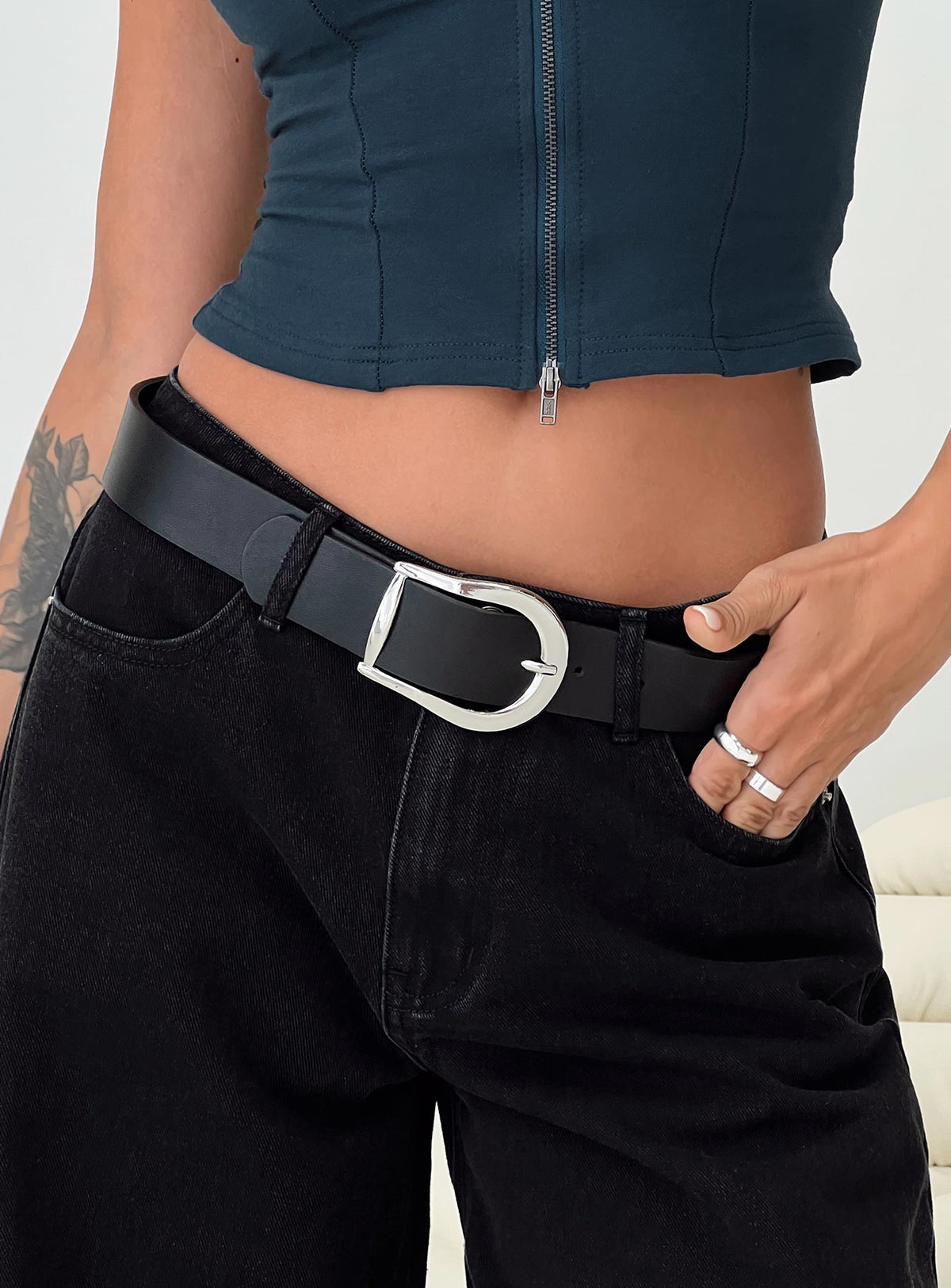 Breslin Belt Black / Silver