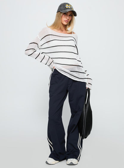 Alperton Knit Sweater Cream Stripe