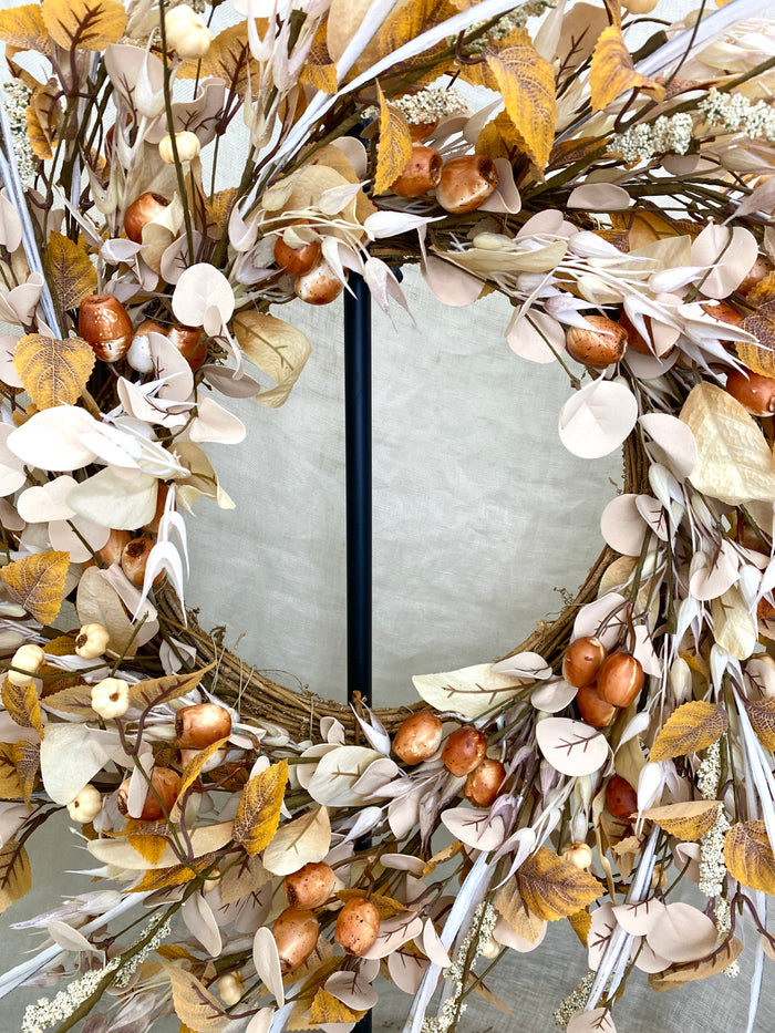 24" Bay Leaf Pod Wreath