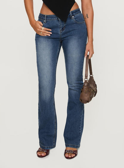 Bethany Low Rise Bootleg Jeans Mid Wash
