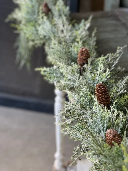 70" Silver Thread Cedar Garland