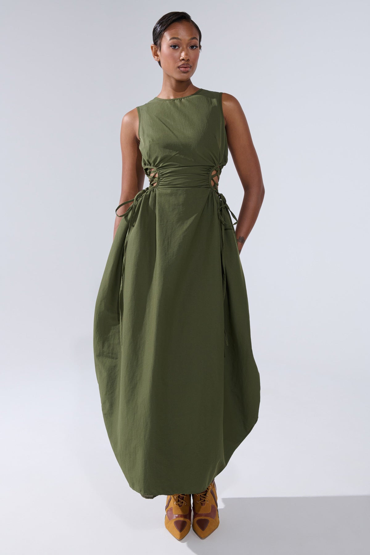 ALINA LACE UP DETAIL MAXI DRESS IN OLIVE