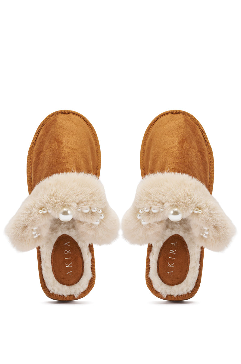 AKIRA BOONE CAMEL SLIPPER WITH PEARLS