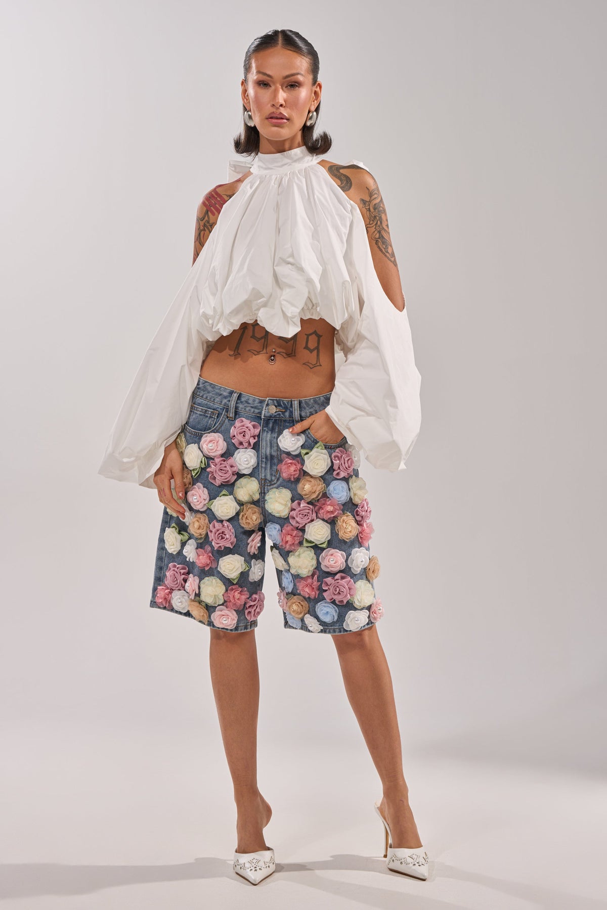 ALEXIA MOCK NECK BLOUSE IN WHITE