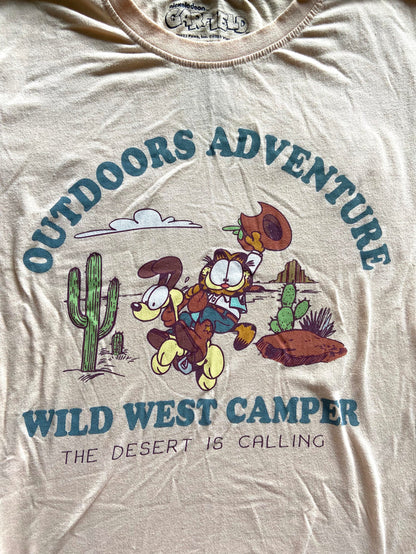 Pre-Loved Garfield Wild Wild West Graphic Tee *Size Large - Deer Creek Mercantile