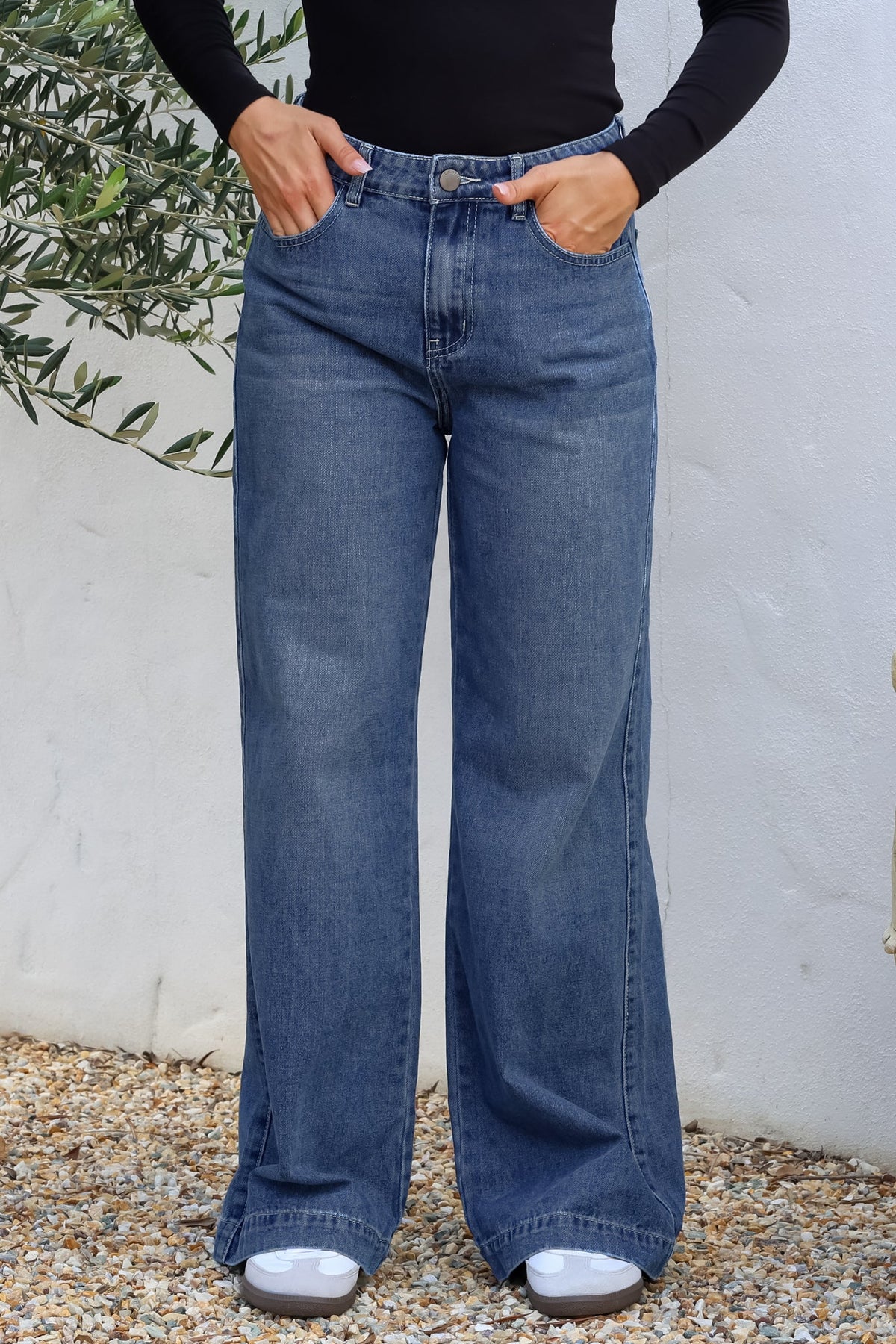 Kash Jeans - Relaxed Mid Rise Mum Jeans in Dark Denim