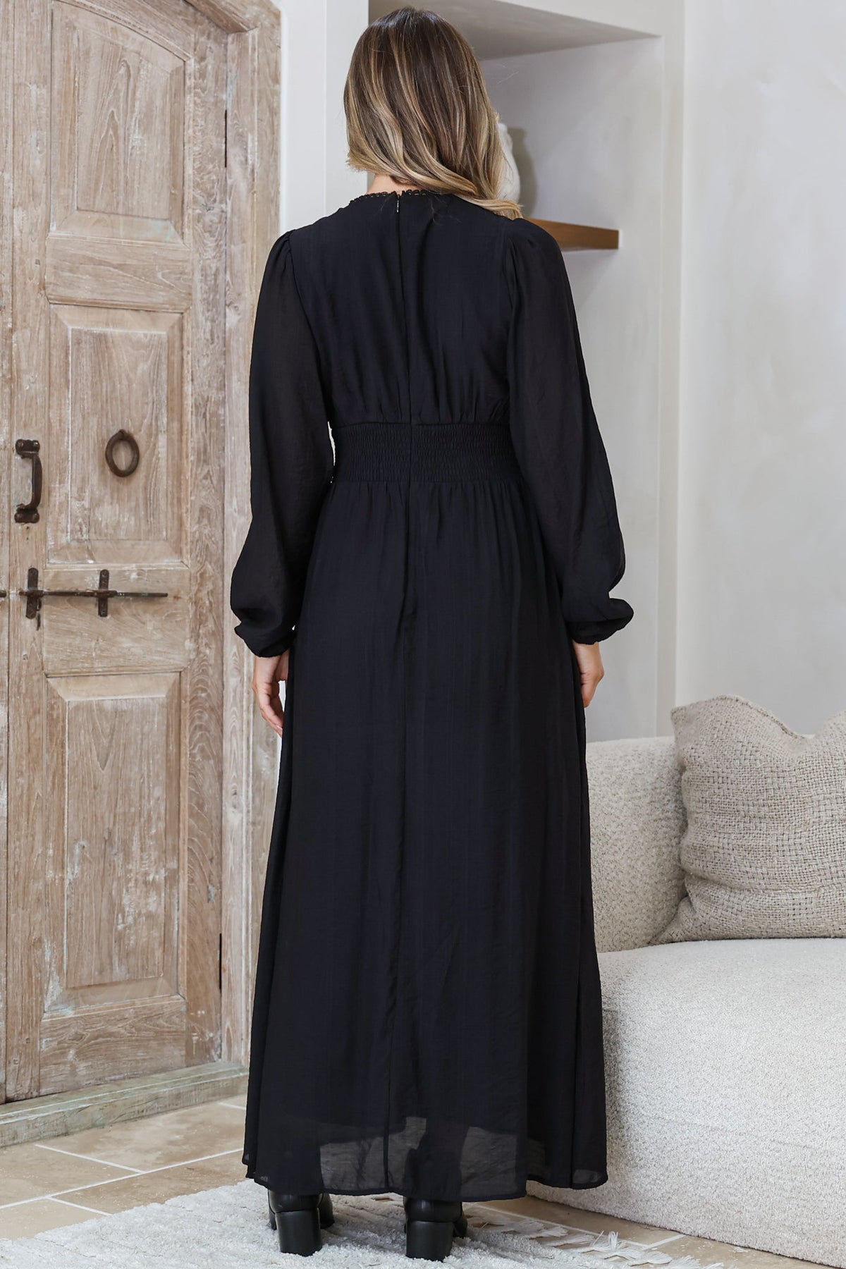 Lauder Maxi Dress - Lace Trim A-Line Dress with Balloon Sleeves in Black