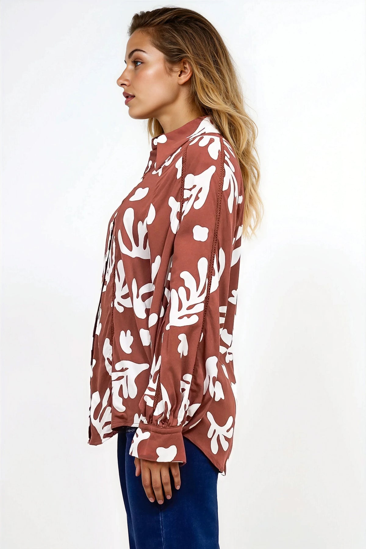 Romy Shirt - Collared Button Down with Long Sleeves in Stassie Print Brown