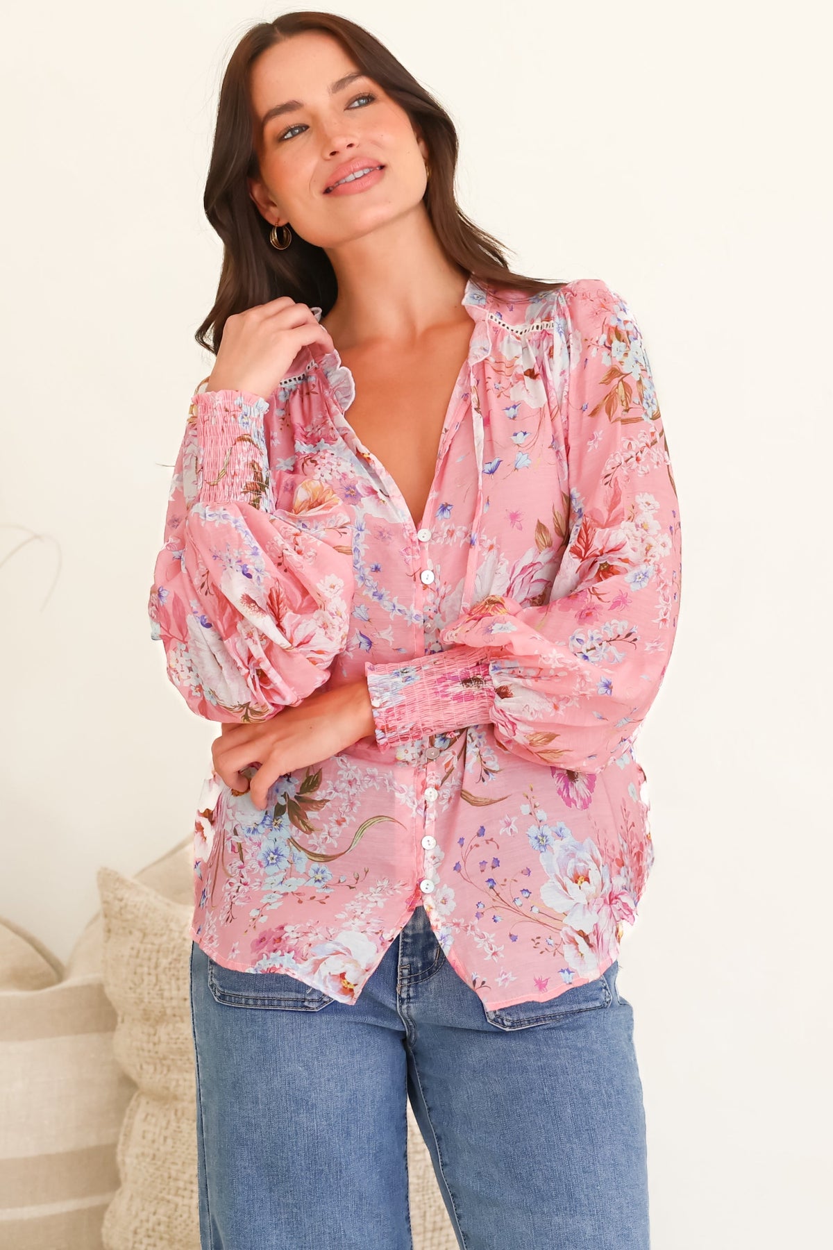 Violet Blouse - Frill Collar Button Down Balloon Sleeve Blouse In Ginnee Print