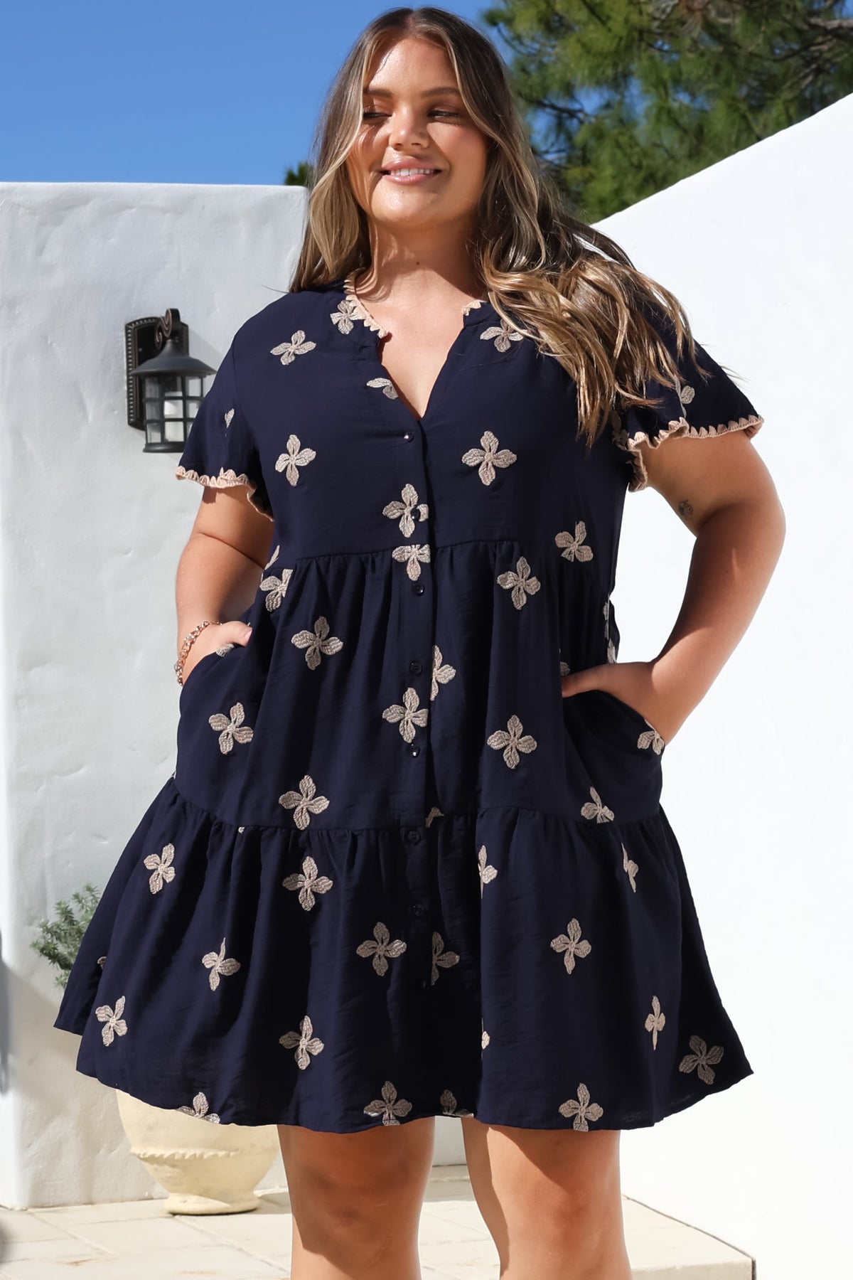 Wilma Mini Dress - Bermuda Collar Button Down Dress with Cap Sleeves in Gigi Print Navy
