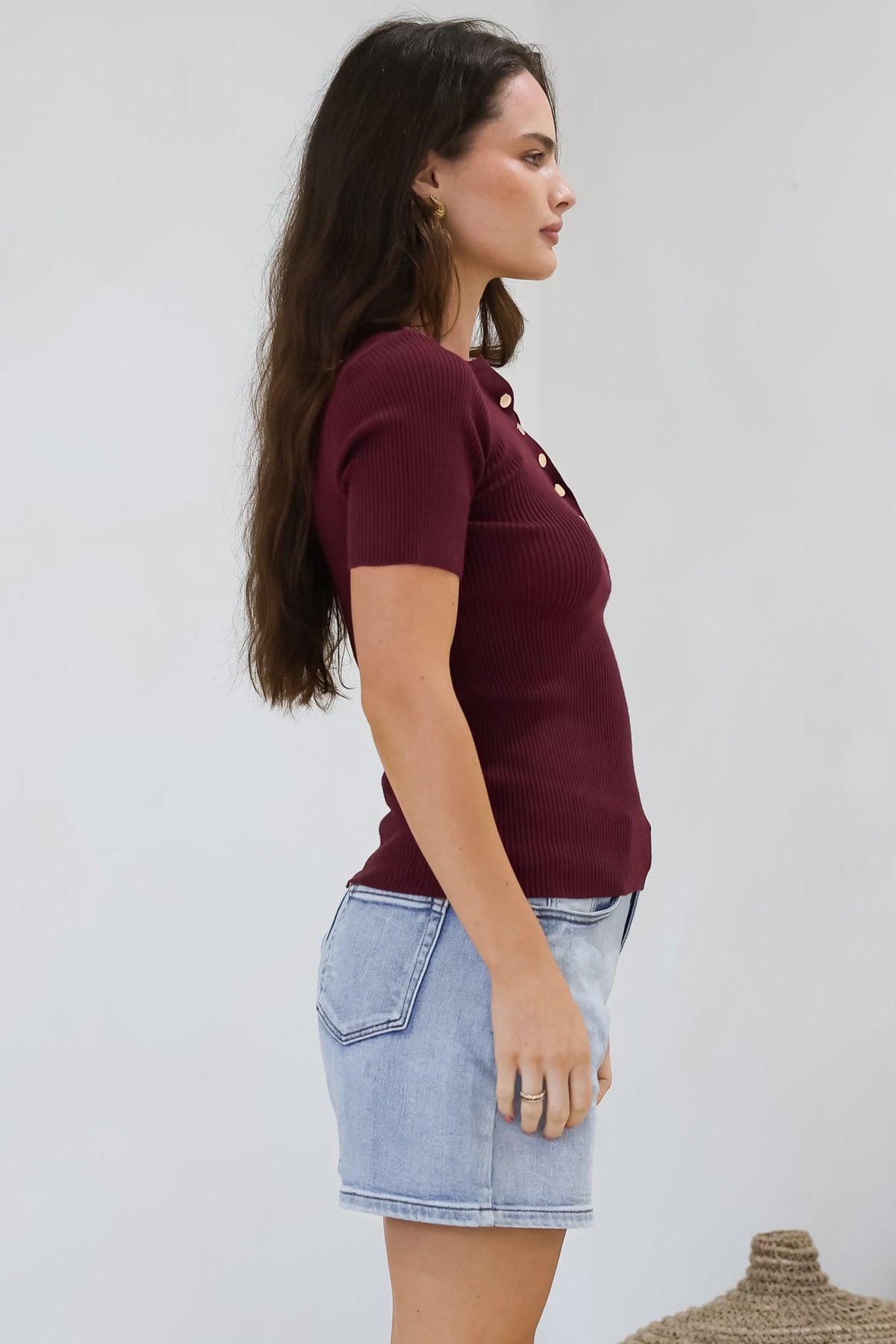 Zian Knit Top - Gold Button Neckline Ribbed Knit Top in Burgundy