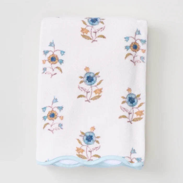 Leah O'Connell Floral Scallop Bath Towel