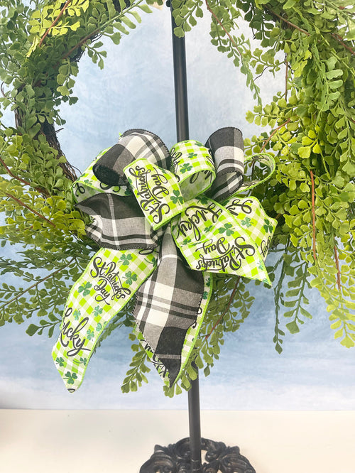 Lucky Day Bow