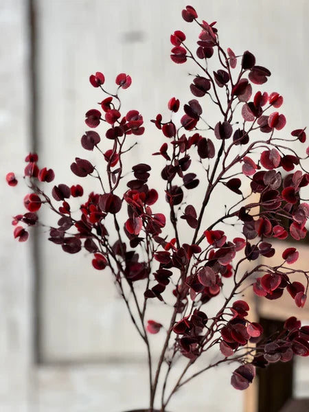 Rushing Red Leaves Spray