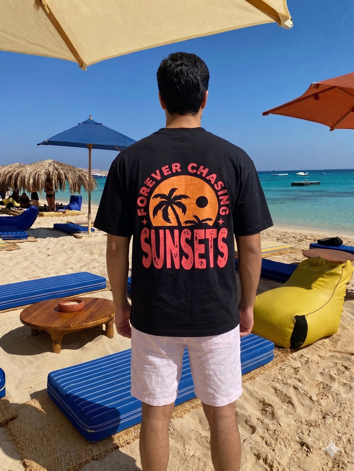 SUNSETS-  Oversize unisex T-shirt