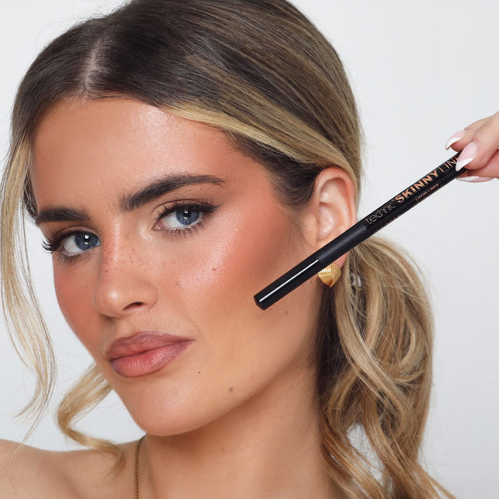 Technic Skinny Liner Pen