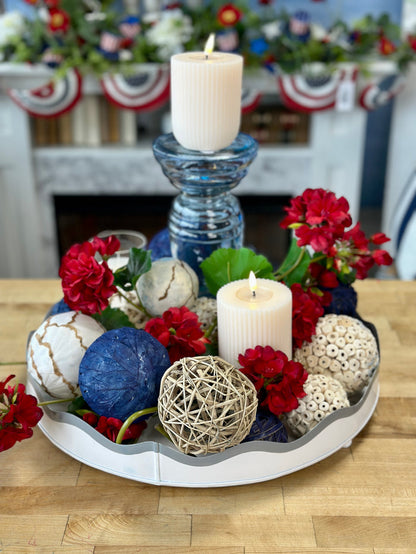 Wavy Metal Tray -2 Sizes